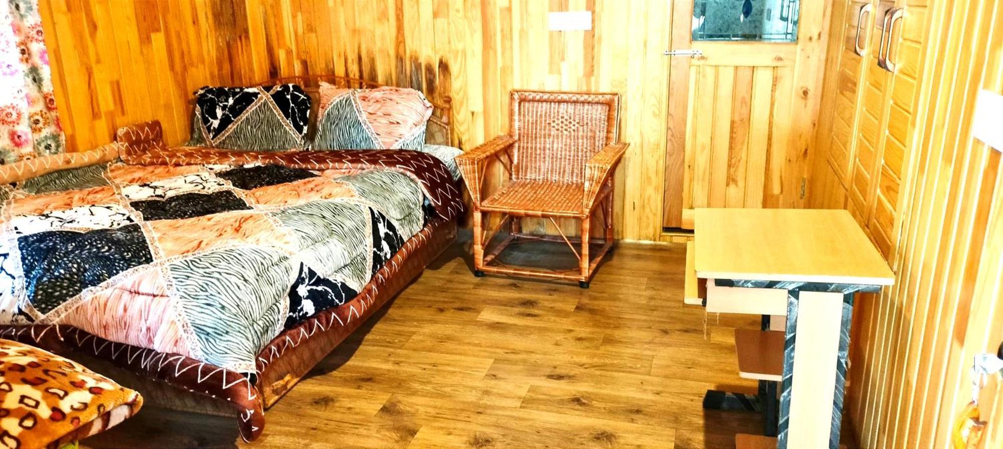 The Clover Inn Сринагар Экстерьер фото